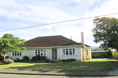 Photo of property in 11 Golders Road, Elderslea, Upper Hutt, 5018