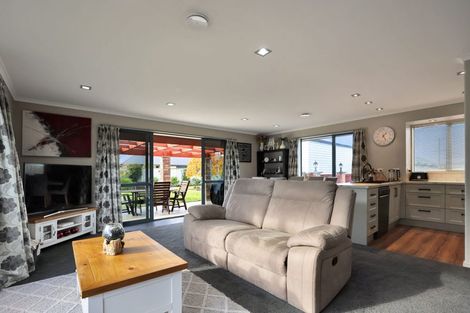 Photo of property in 32 Thomson Street, Tinwald, Ashburton, 7700