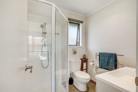 Photo of property in 4 Mooring Close, Haruru, 0204