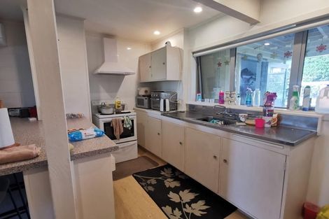 Photo of property in 4/41a Tramway Road, Beach Haven, Auckland, 0626