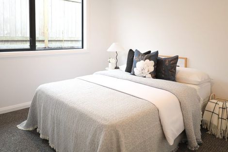 Photo of property in 1 Mangatainoka Lane, Awapuni, 4412