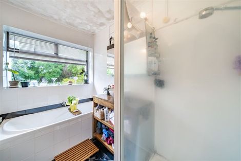 Photo of property in 1/420 Stokes Valley, Stokes Valley, Lower Hutt, 5019