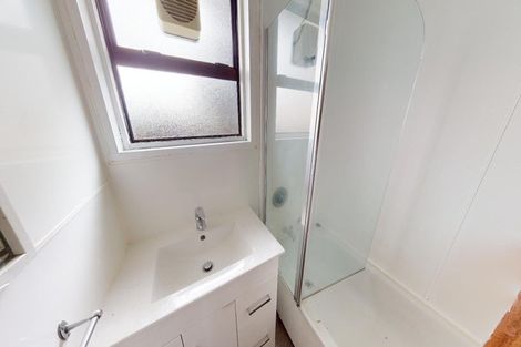 Photo of property in 16 Motuoapa Place, Kelvin Grove, Palmerston North, 4414