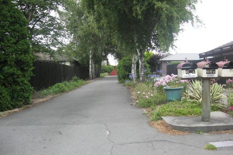 Photo of property in 2/68 Peer Street, Upper Riccarton, Christchurch, 8041