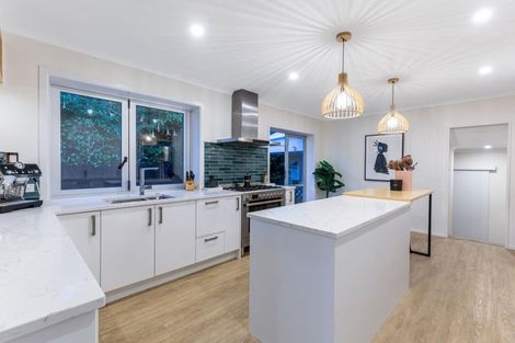 Photo of property in 11 Spinnaker Drive, Whitby, Porirua, 5024