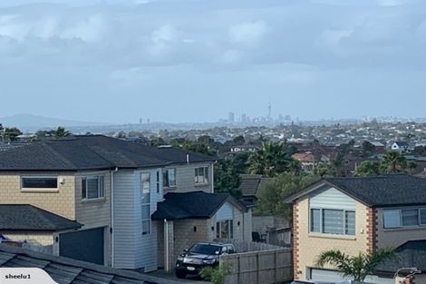 Photo of property in 12 San Casello Rise, Henderson, Auckland, 0612