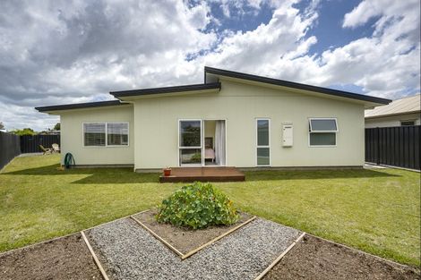 Photo of property in 10 Whariki Crescent, Flaxmere, Hastings, 4120