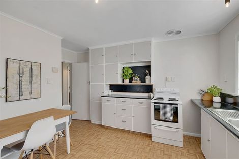 Photo of property in 28 Coates Street, Tawa, Wellington, 5028