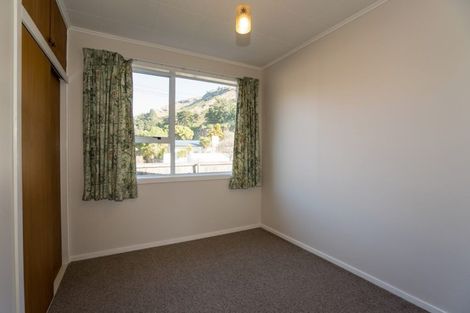Photo of property in 16 Whitfield Street, Sumner, Christchurch, 8081