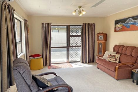 Photo of property in 16 North Street, Woodhill, Whangarei, 0110