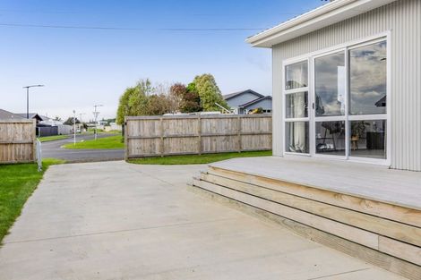 Photo of property in 5 Wills Road, Bell Block, New Plymouth, 4312