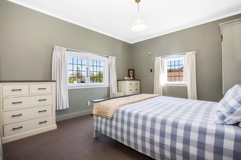 Photo of property in 62 Main Road, Titahi Bay, Porirua, 5022