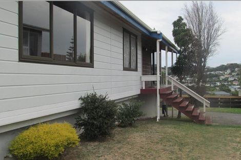 Photo of property in 6 Wisteria Grove, Maungaraki, Lower Hutt, 5010