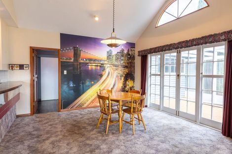 Photo of property in 12 Gertrude Street, Dannevirke, 4930
