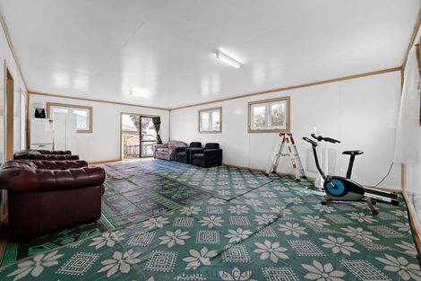 Photo of property in 92 Fisher Crescent, Otara, Auckland, 2023