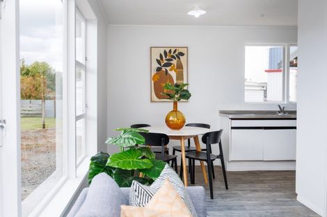 Photo of property in 78 Willoughby Street, Halcombe, Feilding, 4779