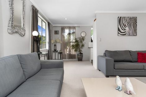 Photo of property in 32 Sunvale Place, Gate Pa, Tauranga, 3112