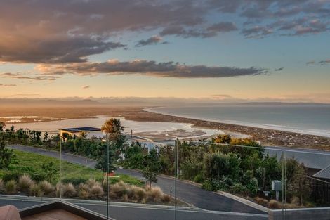 Photo of property in 5 Loader Lane, Clifton, Christchurch, 8081