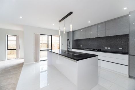 Photo of property in 42 Westmuir Crescent, Pokeno, 2402