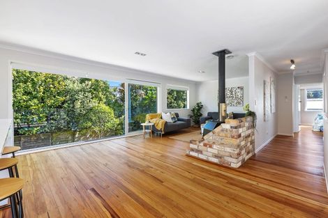 Photo of property in 6 Mckenzie Avenue, Arkles Bay, Whangaparaoa, 0932