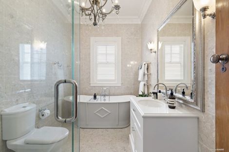 Photo of property in 30 Mcfarlane Street, Mount Victoria, Wellington, 6011