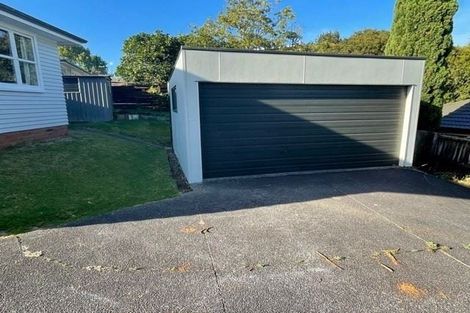 Photo of property in 96 Edmonton Road, Henderson, Auckland, 0612