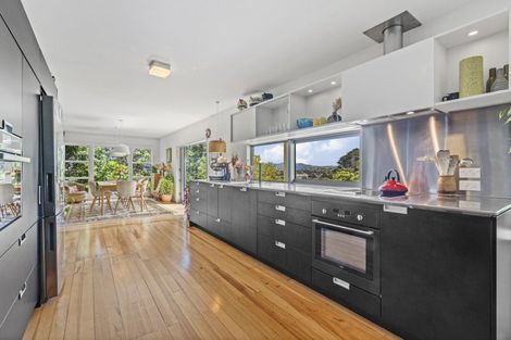 Photo of property in 94 Sidlaw Street, Strathmore Park, Wellington, 6022