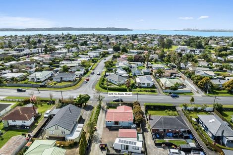 Photo of property in 628 Te Atatu Road, Te Atatu Peninsula, Auckland, 0610