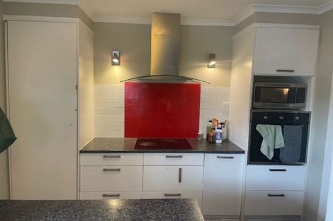 Photo of property in 14 Liverpool Street, Papakura, 2110