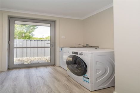 Photo of property in 4a Henderson Street, Mornington, Dunedin, 9011