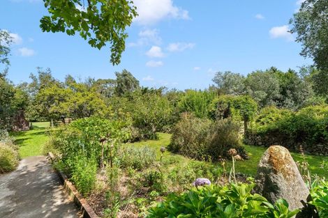 Photo of property in 24 Papawai Road, Greytown, 5712