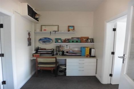 Photo of property in 112 Selwyn Street, Somerfield, Christchurch, 8024