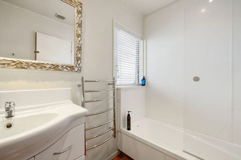 Photo of property in 34a Richmond Street, Cambridge, 3434