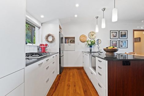 Photo of property in 1/15 Karitane Drive, Cashmere, Christchurch, 8022