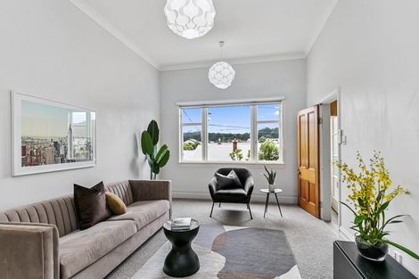 Photo of property in 44 Stanley Street, Berhampore, Wellington, 6023