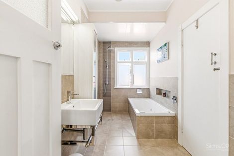 Photo of property in 35 Ingestre Street, Whanganui, 4500