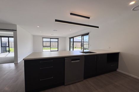 Photo of property in 16b Turoa Street, Maewa, Feilding, 4702