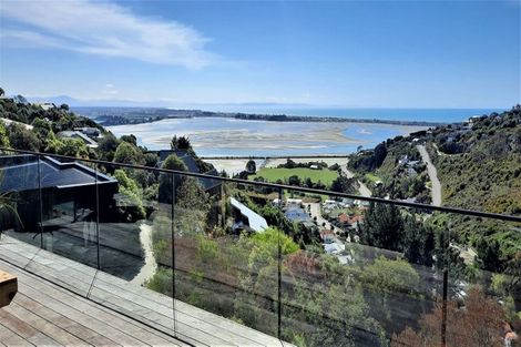 Photo of property in 88 Santa Maria Avenue, Mount Pleasant, Christchurch, 8081