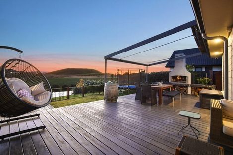 Photo of property in 9 Senecio Way, Papamoa Beach, Papamoa, 3118