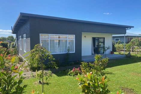 Photo of property in 79 Great North Road, Waipawa, 4210