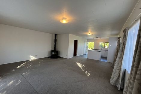 Photo of property in 8 Callender Terrace, Paraparaumu Beach, Paraparaumu, 5032