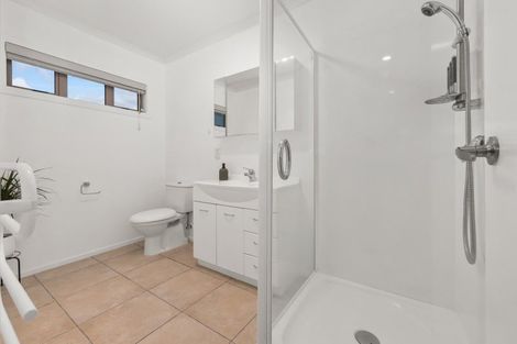 Photo of property in 1 Greenstone Place, Aotea, Porirua, 5024