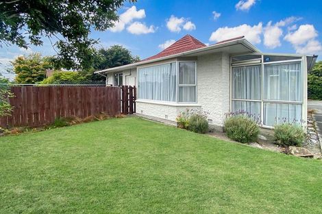 Photo of property in 1/46 Prestons Road, Redwood, Christchurch, 8051