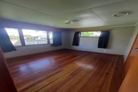 Photo of property in 353 Ruahine Street, Terrace End, Palmerston North, 4410