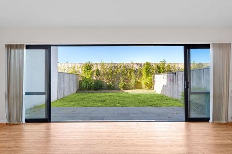 Photo of property in 59 Hayfield Way, Karaka, Papakura, 2113