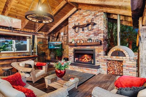 Photo of property in 632 Kara Road, Kokopu, Whangarei, 0179