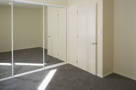 Photo of property in Pirie Street Townhouses, 18/35 Pirie Street, Mount Victoria, Wellington, 6011