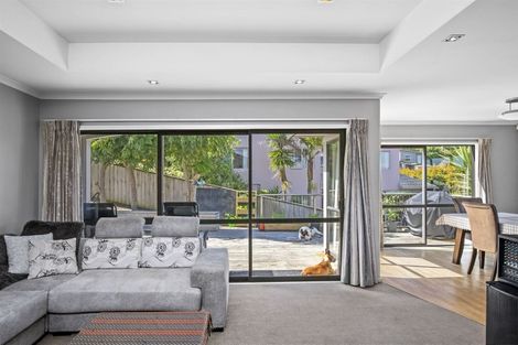 Photo of property in 10 Valley Fields Place, Pukekohe, 2120