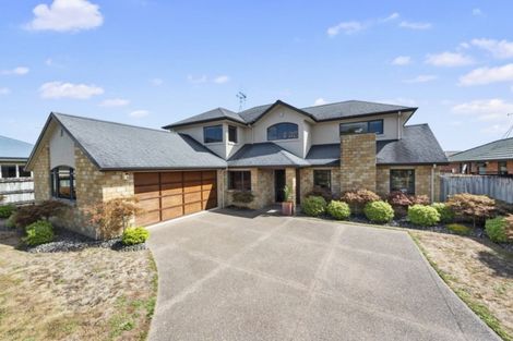 Photo of property in 7 Stratford Place, Huntington, Hamilton, 3210