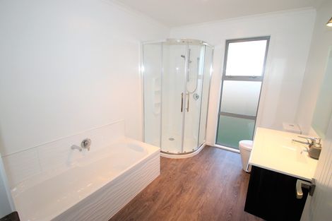 Photo of property in 60 Silverstream Drive, Mosgiel, 9024